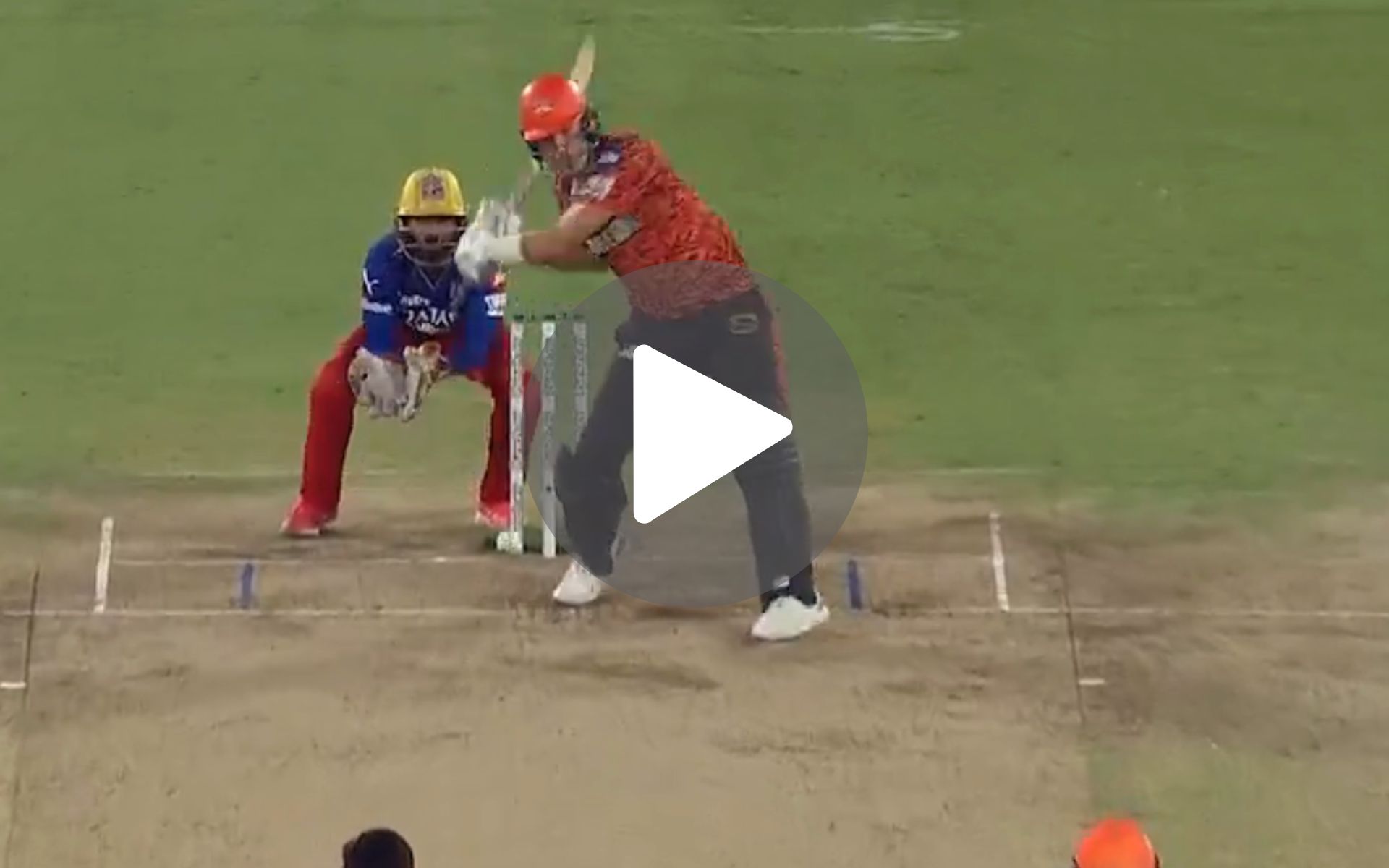 [Watch] 6,6 - Cummins Turns Into Travis Head As His Explosive Maximums Destroy RCB